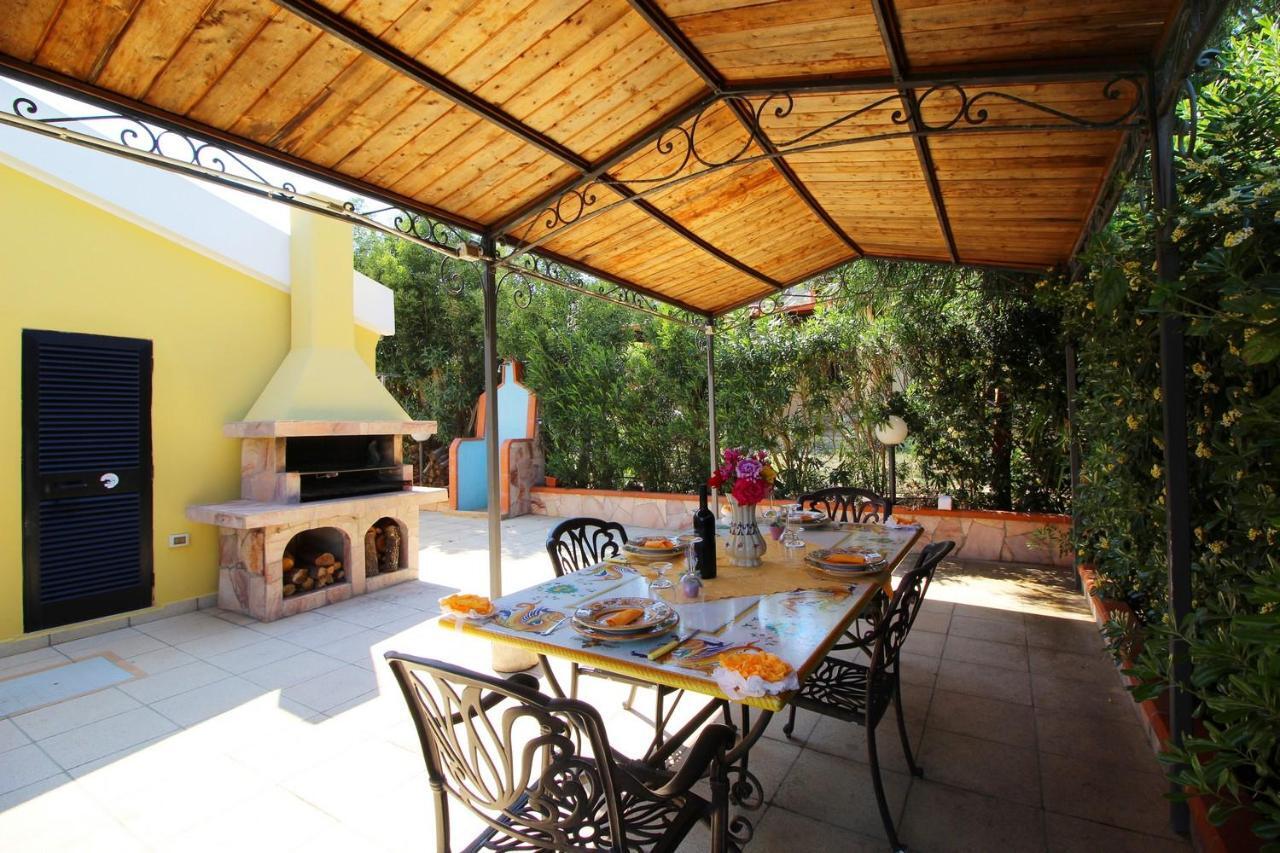 Villa Azzurra Nel Centro Di Costa Rei Bagian luar foto
