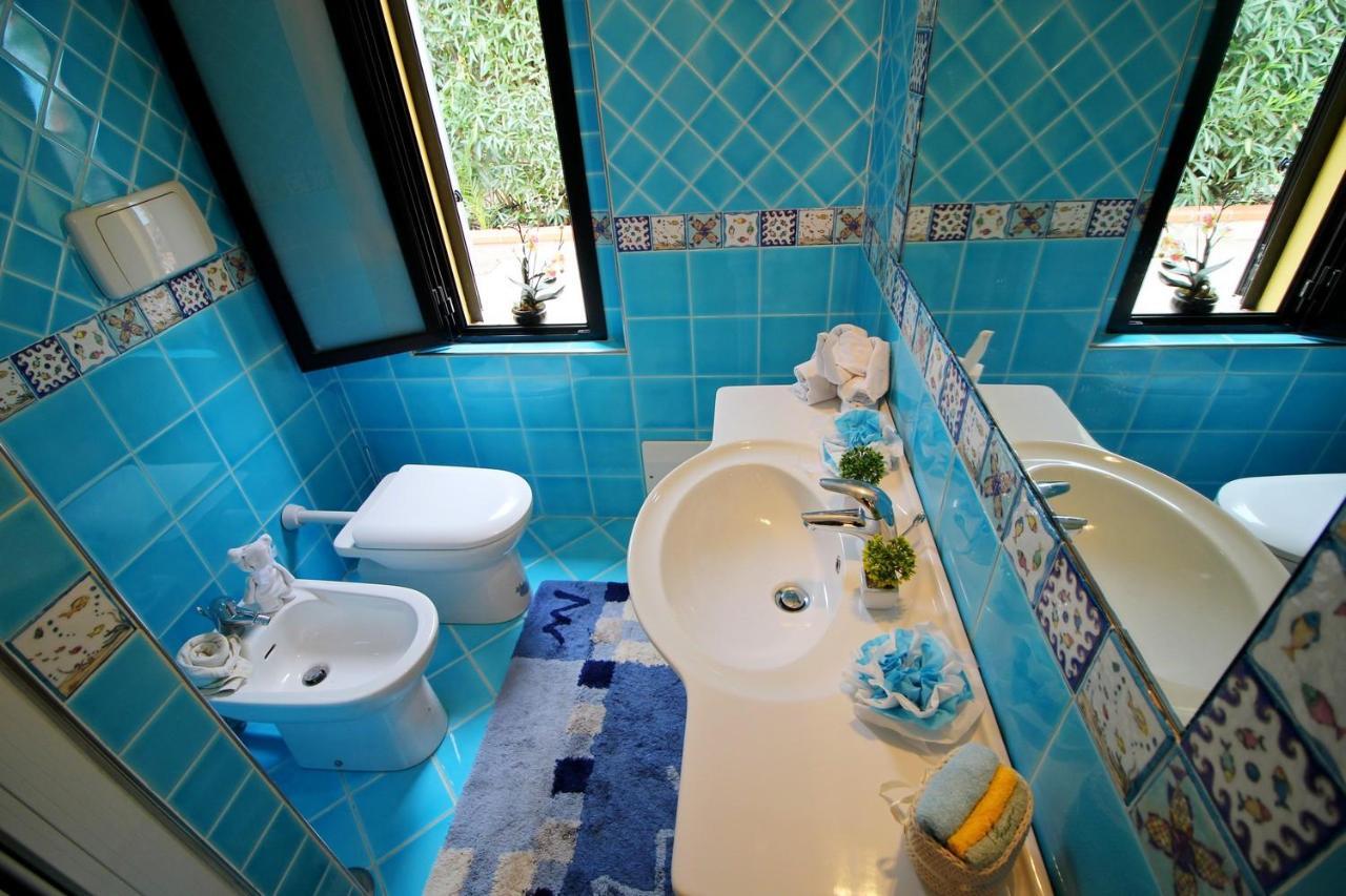 Villa Azzurra Nel Centro Di Costa Rei Bagian luar foto